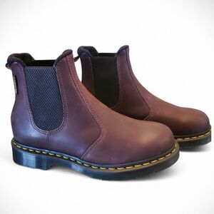 NWT Dr. Martens 2976 WarmWair Chelsea Boots – Brown Leather M 8, W 9.  NO BOX